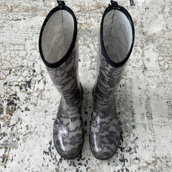 Kamik Shoes - Kamik floral rain boots